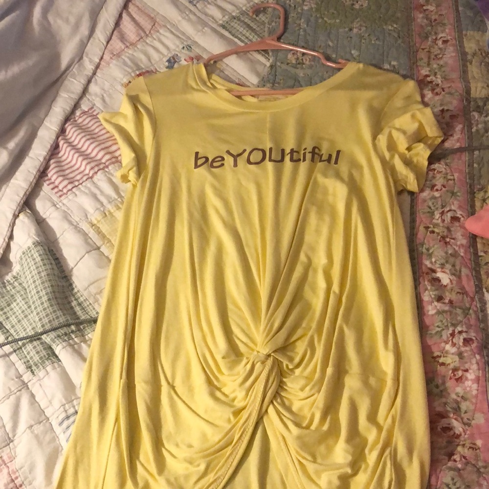 BeYOUtiful yellow shirt! Size-medium,brand-12pm by mon ami! 🌟🌝🌻💛